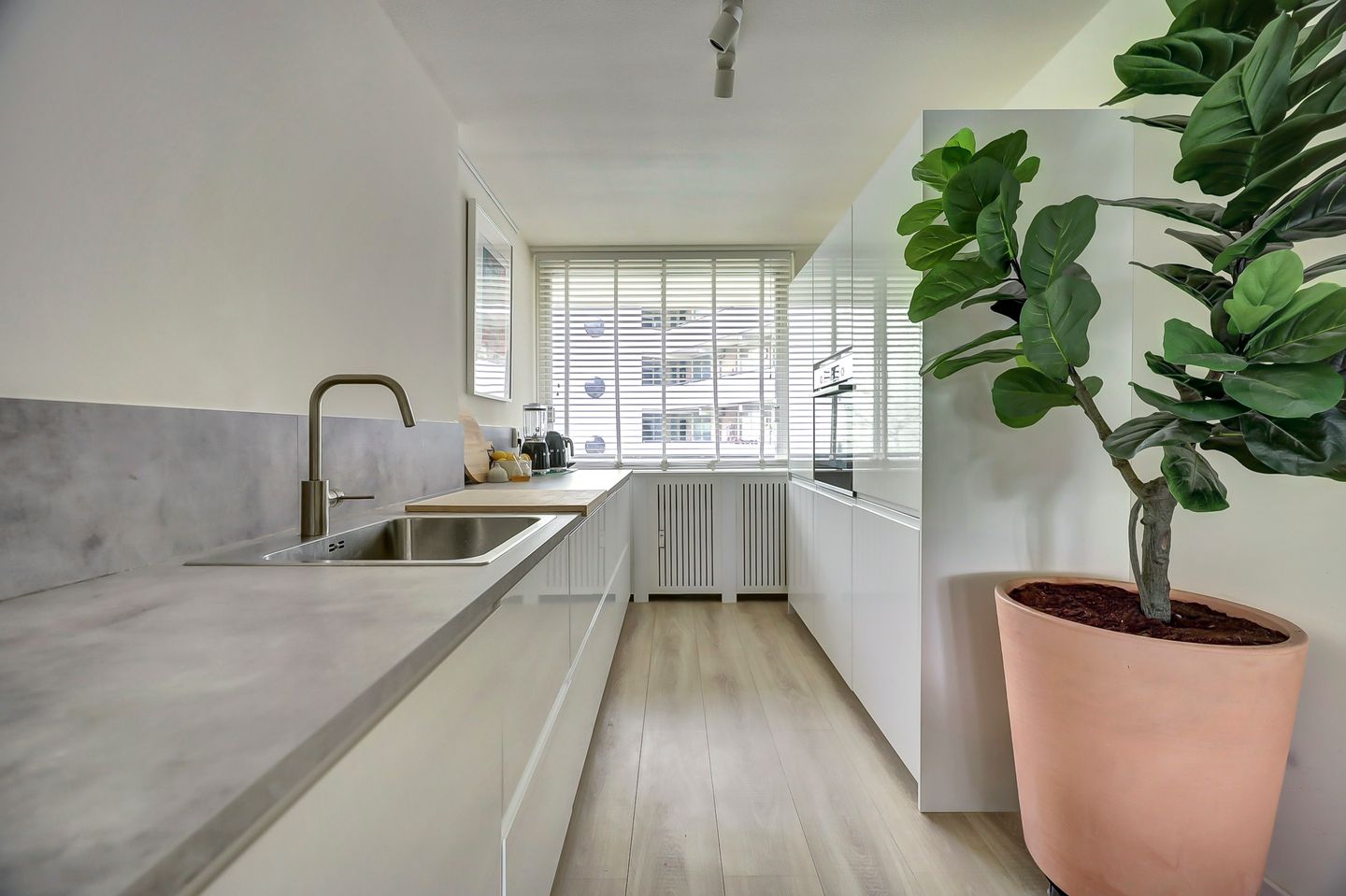 Photo 14 of Vasteland 383