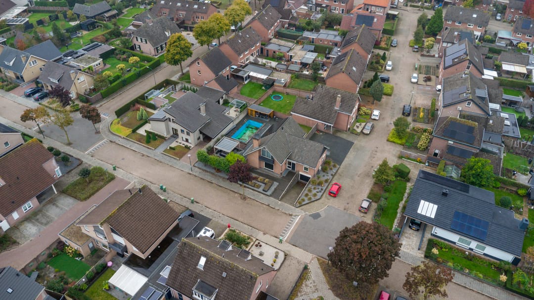 Foto 2 van Esdoornlaan 9