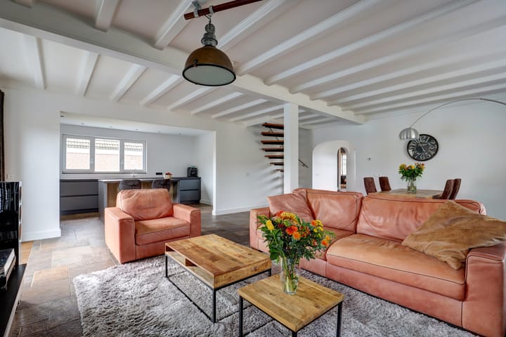 Foto 3 van Esdoornlaan 9