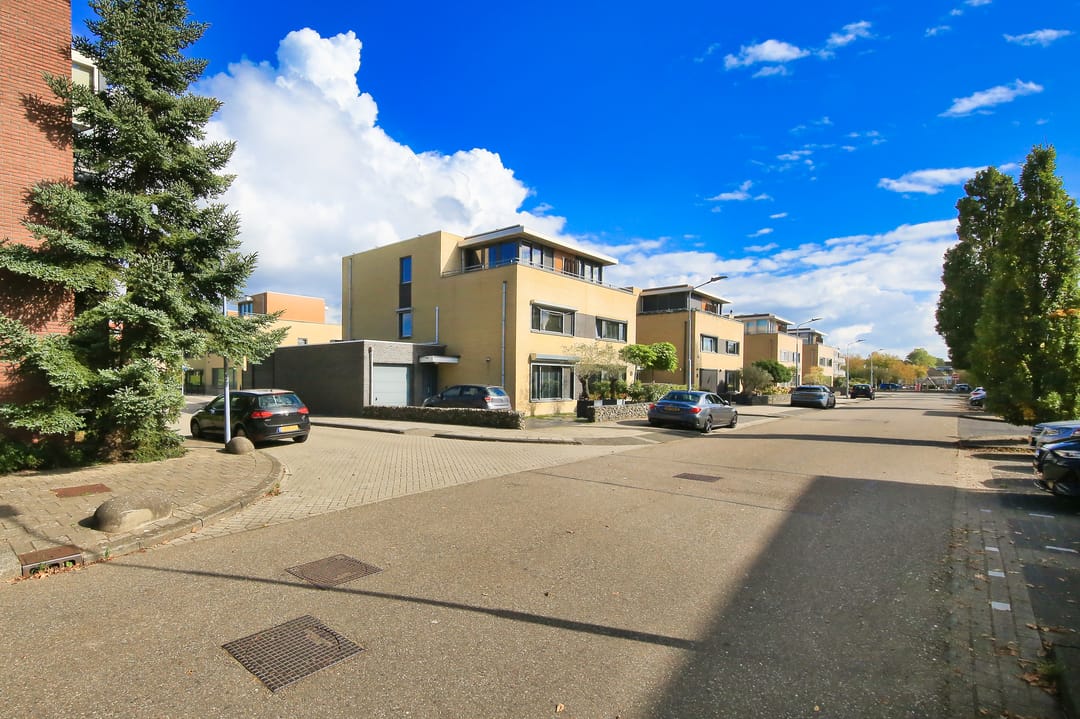 Foto 83 van Ranonkelstraat 3