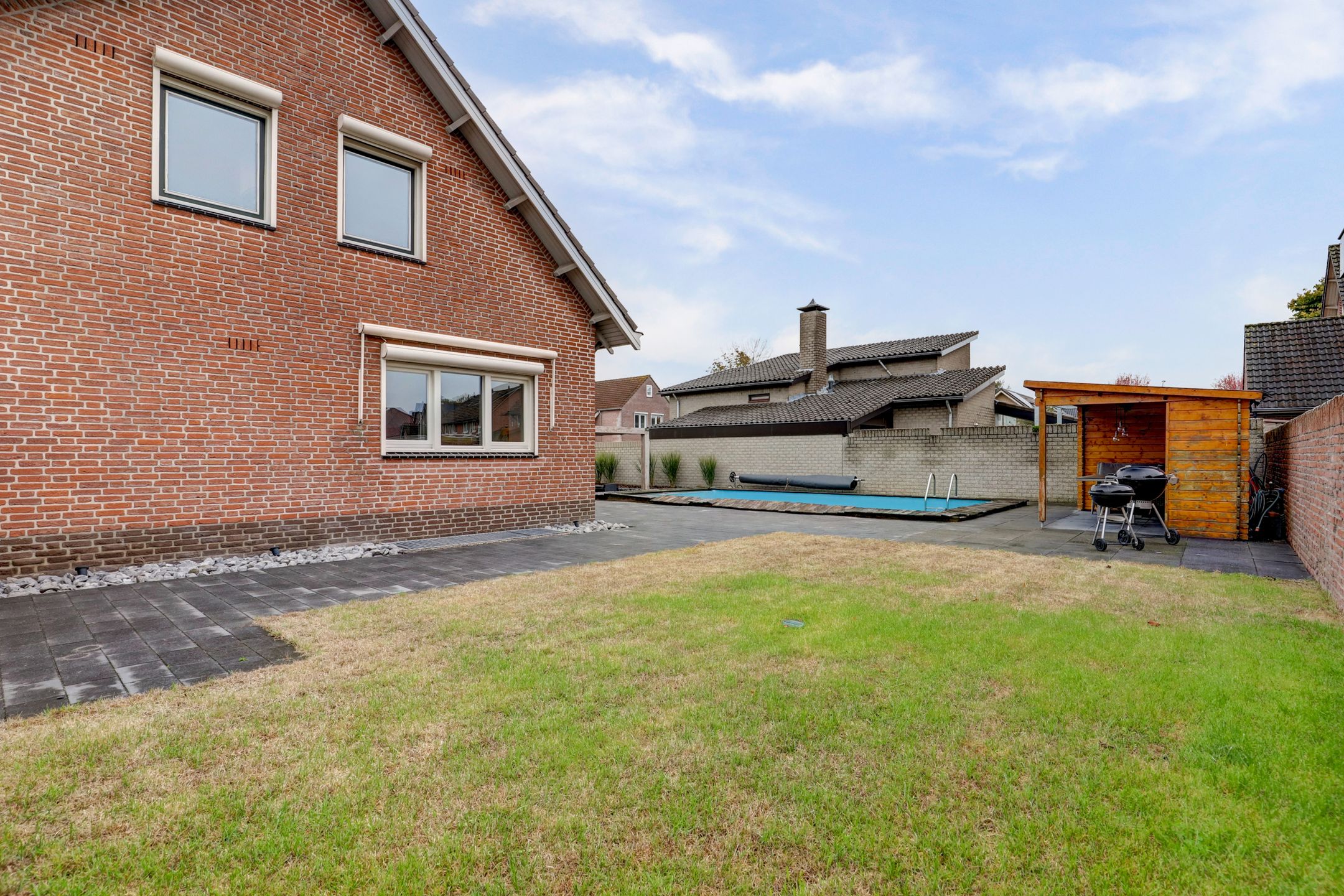 Foto 33 van Esdoornlaan 9