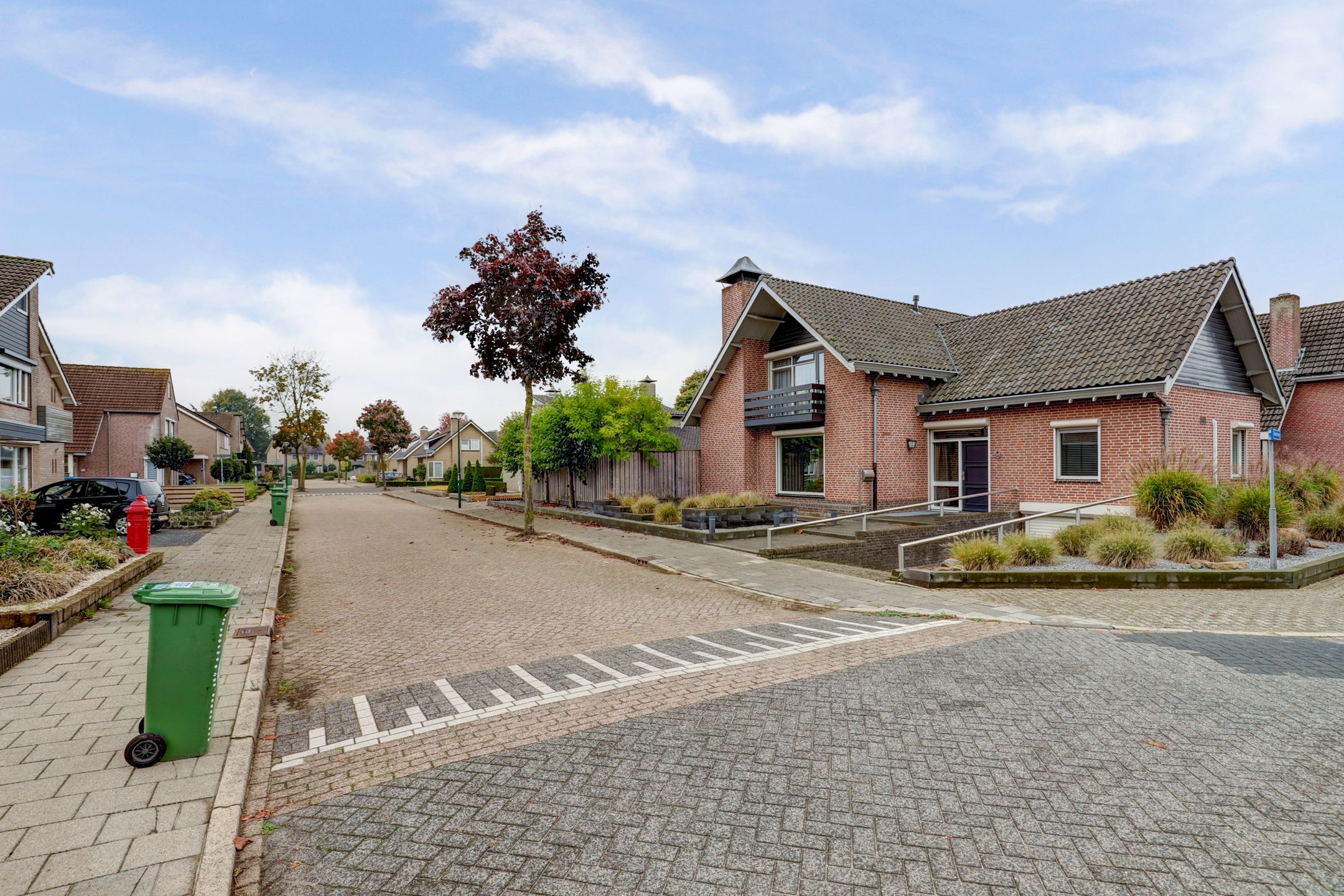 Foto 39 van Esdoornlaan 9