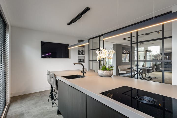 Foto 12 van Leendert den Bergerstraat 18