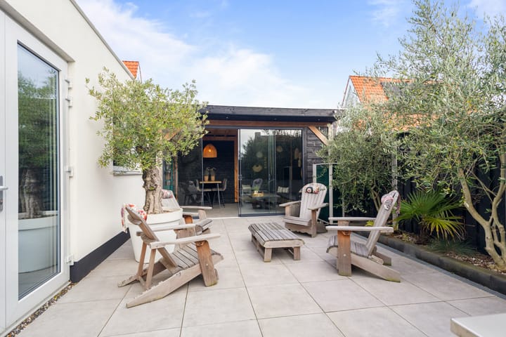 Foto 17 van Leendert den Bergerstraat 18