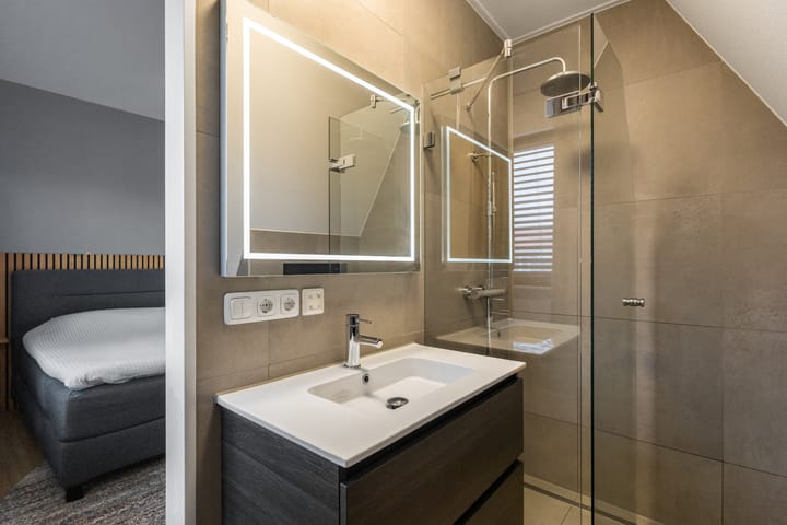 Foto 24 van Leendert den Bergerstraat 18