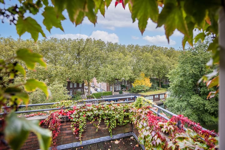 Foto 5 van Molukkenstraat 59