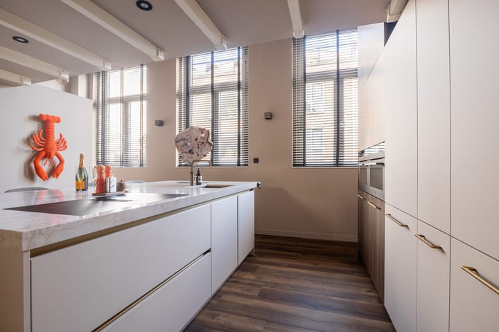 Photo 17 of Grotekerksbuurt 9-A