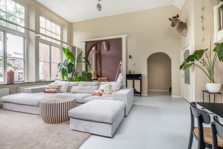 Photo 13 of Grotekerksbuurt 9-A