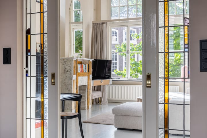 Photo 29 of Grotekerksbuurt 9-A