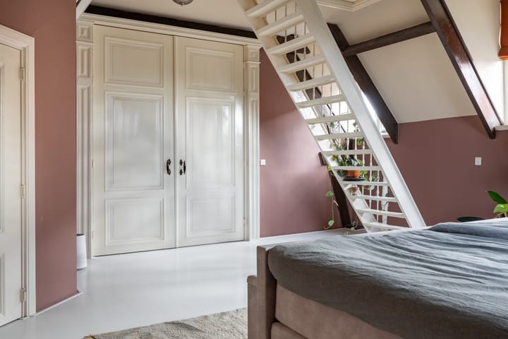 Photo 41 of Grotekerksbuurt 9-A