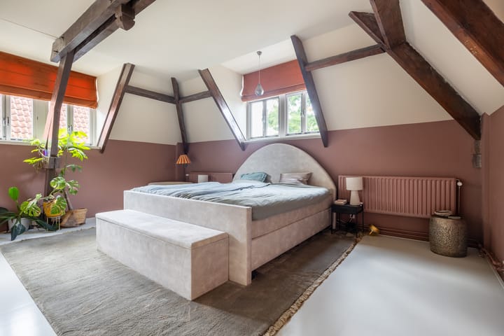 Photo 40 of Grotekerksbuurt 9-A