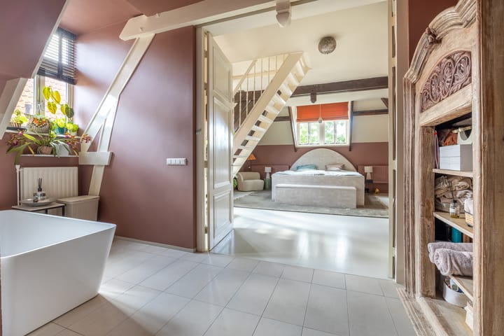 Photo 47 of Grotekerksbuurt 9-A