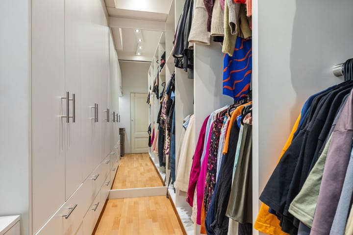 Photo 51 of Grotekerksbuurt 9-A