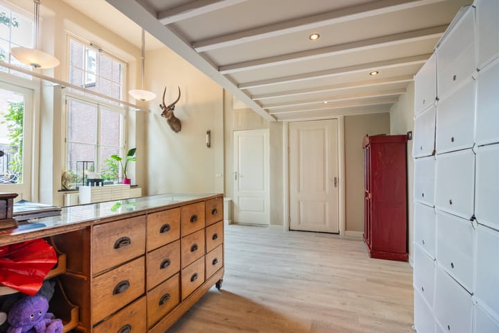 Photo 55 of Grotekerksbuurt 9-A