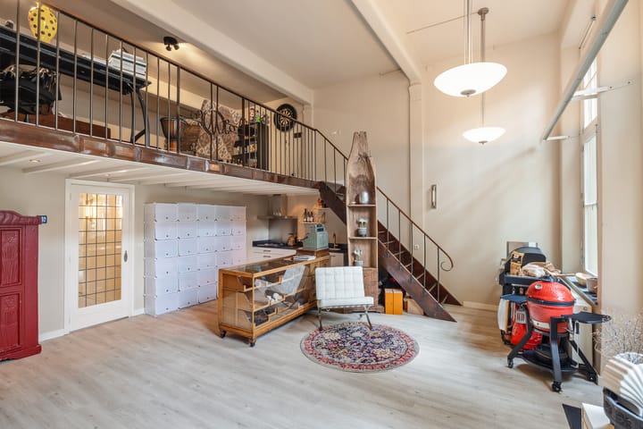 Photo 56 of Grotekerksbuurt 9-A