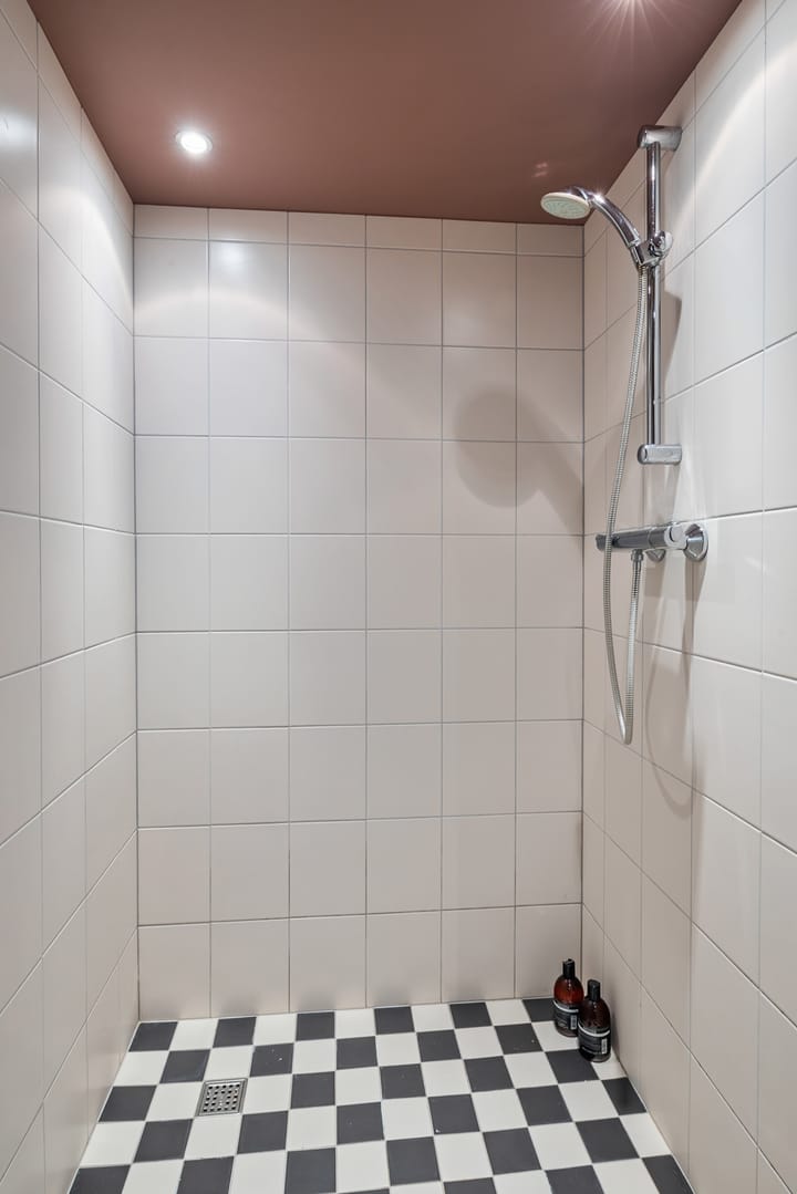 Photo 62 of Grotekerksbuurt 9-A