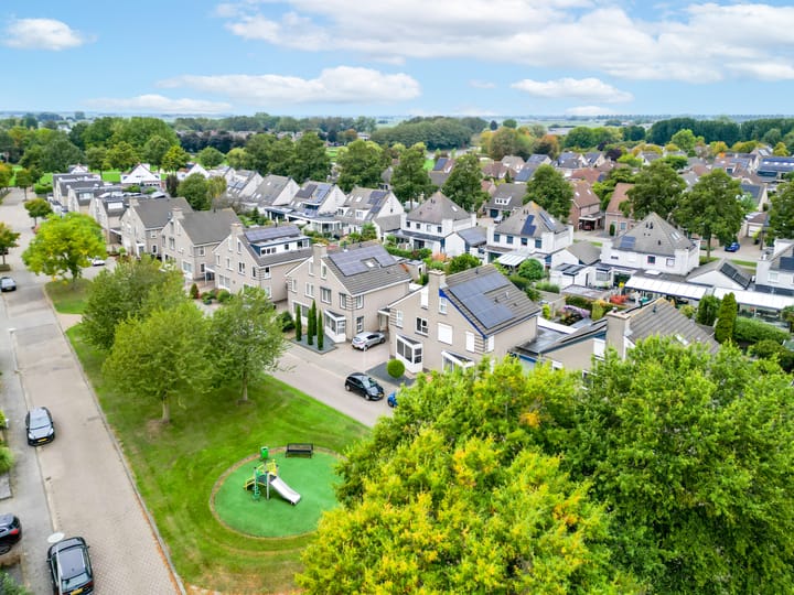 Photo 5 of Zinker 18