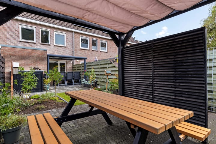 Foto 35 van Hildo Kropstraat 23