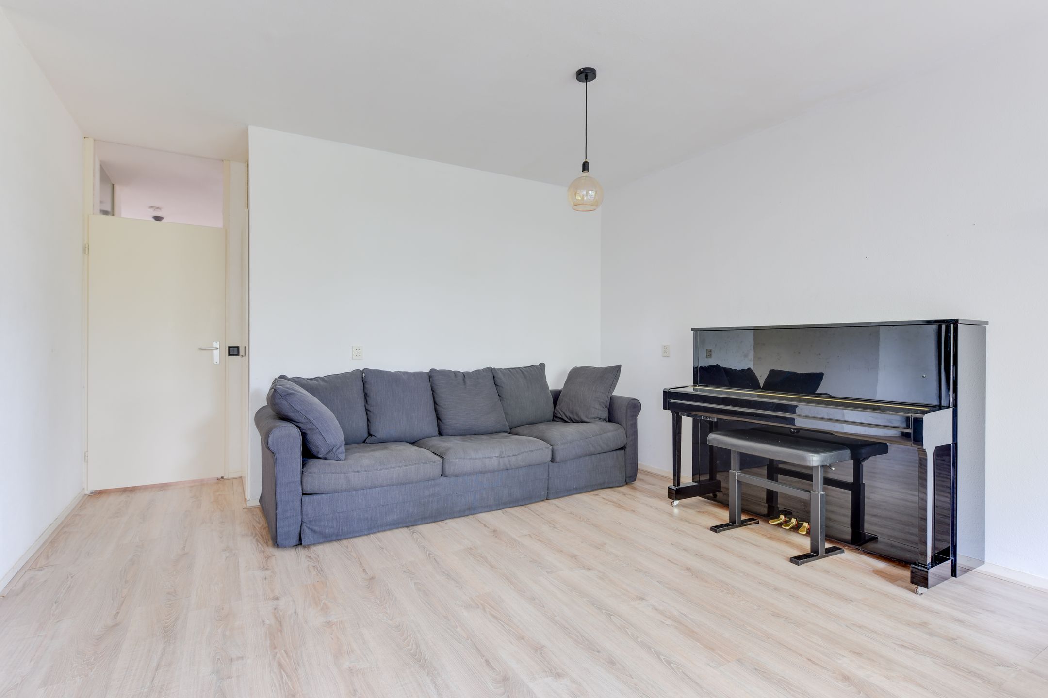 Photo 9 of Winkelwaard 63