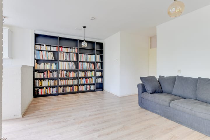 Foto 10 van Winkelwaard 63