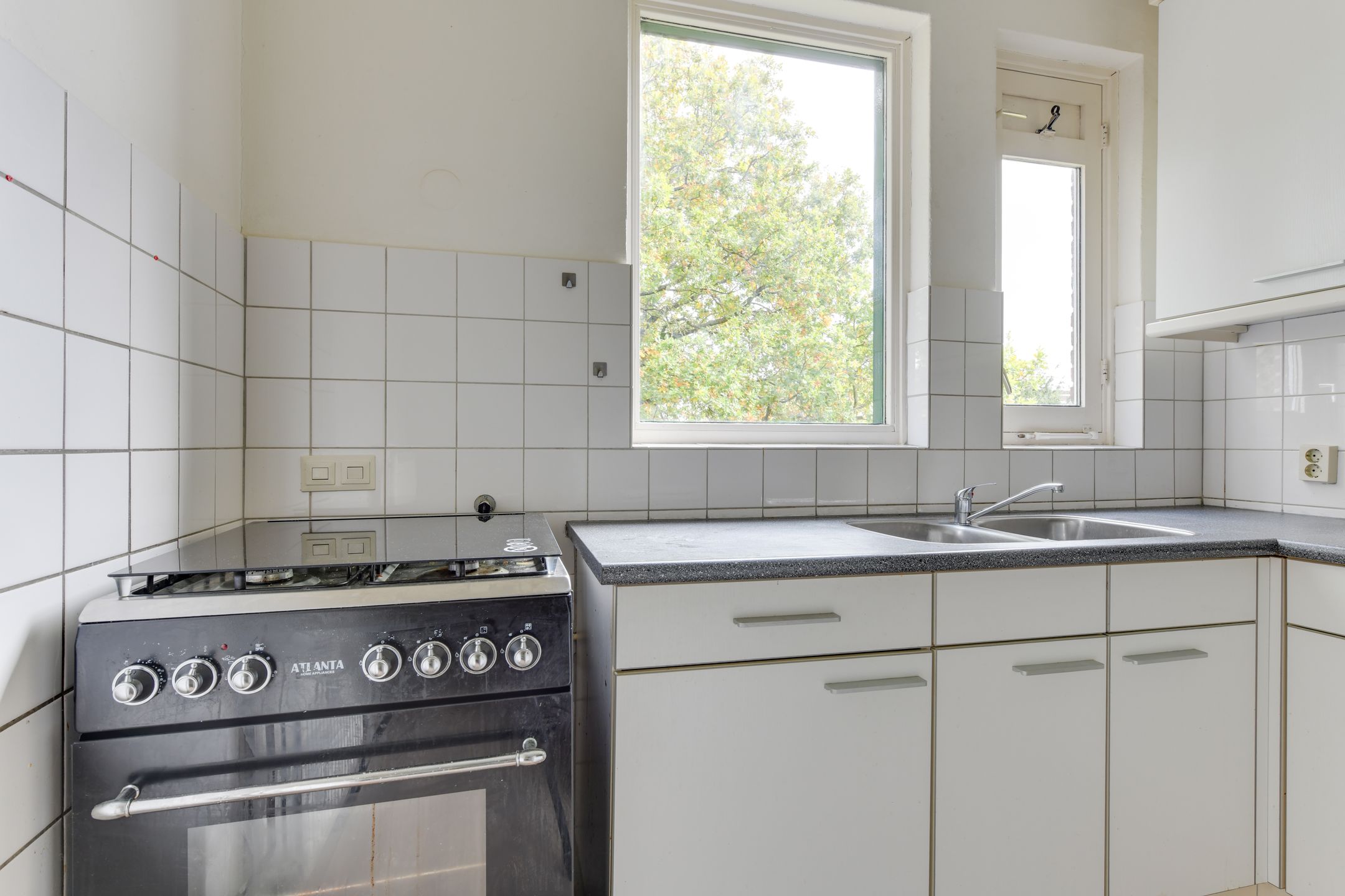 Photo 12 of Winkelwaard 63