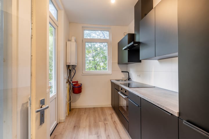 Foto 5 van Professor Kamerlingh Onneslaan 90-A1