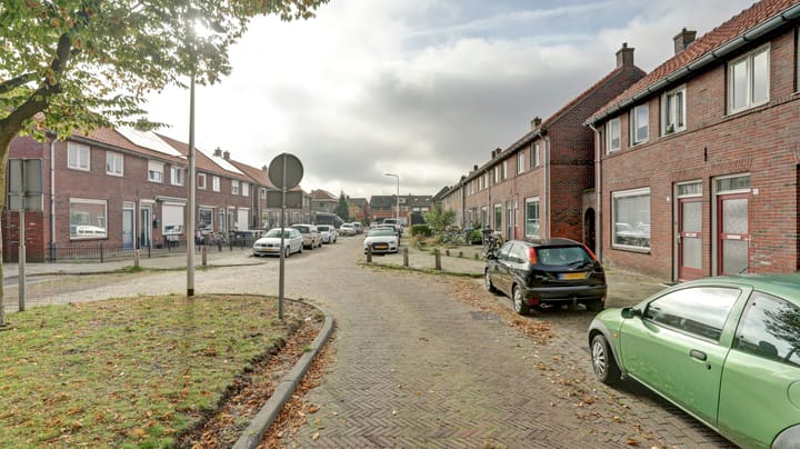 Foto 25 van Constantijn Huygensstraat 15