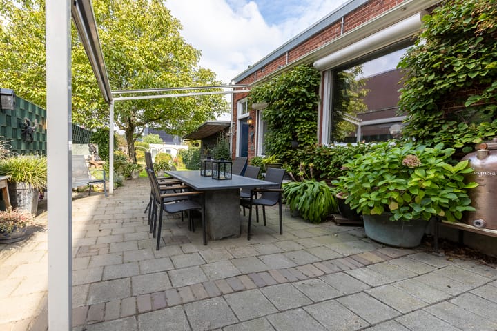 Photo 51 of Dorpsstraat 18