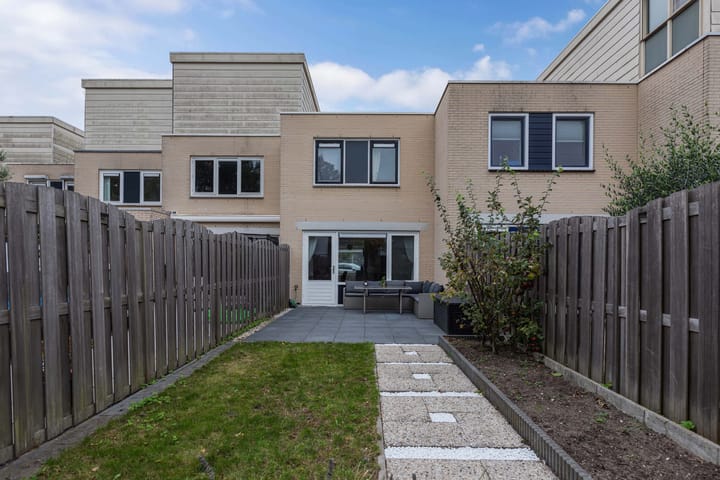 Foto 28 van Louis Armstrongstraat 30