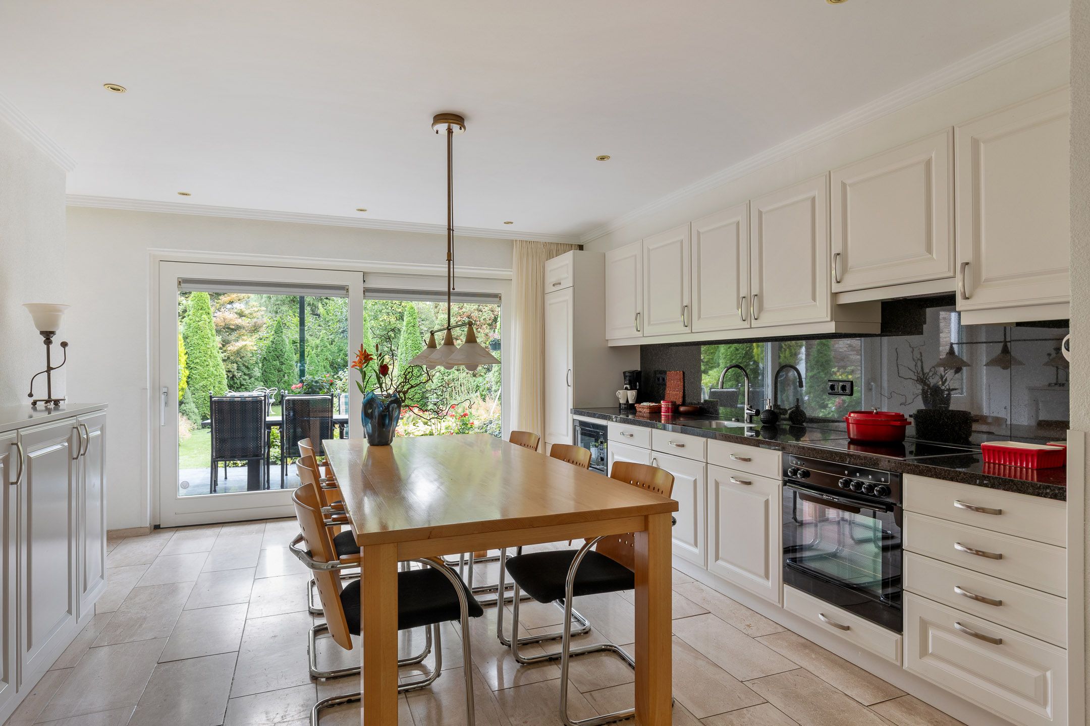 Foto 9 van Oude Lossersestraat 39