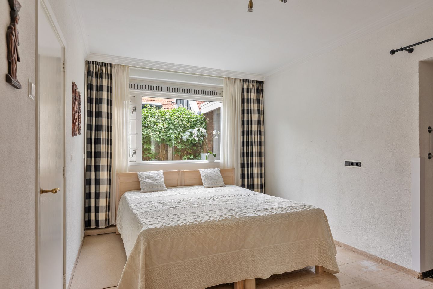 Foto 10 van Oude Lossersestraat 39