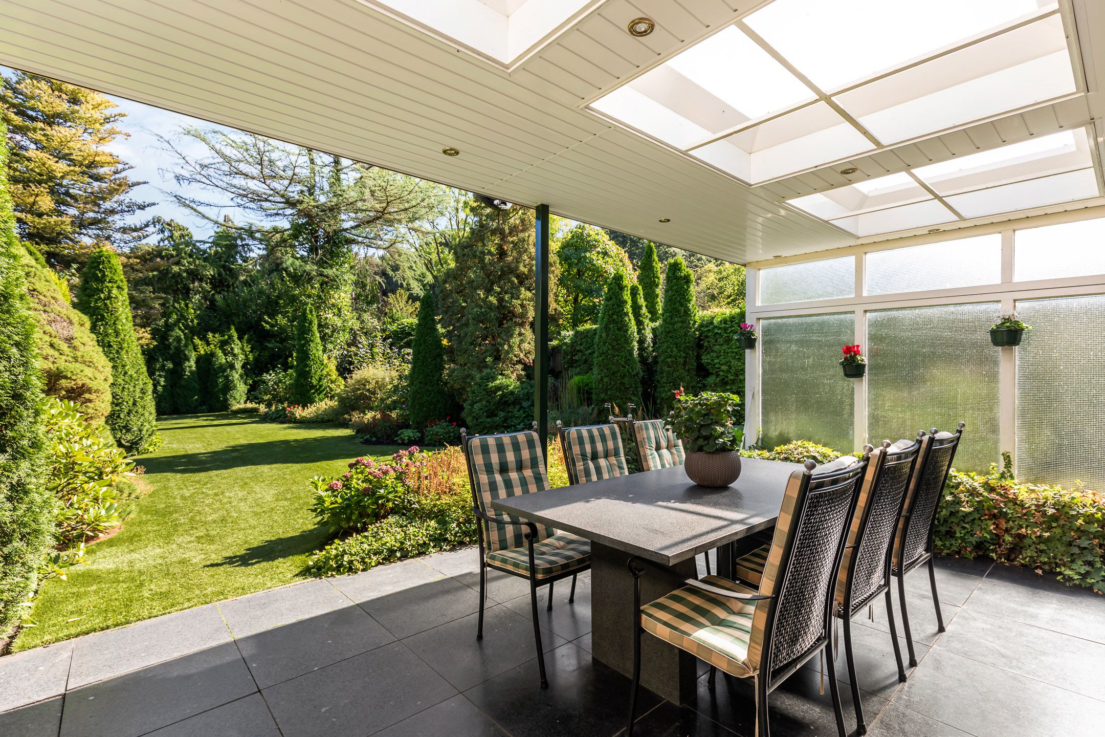 Foto 24 van Oude Lossersestraat 39