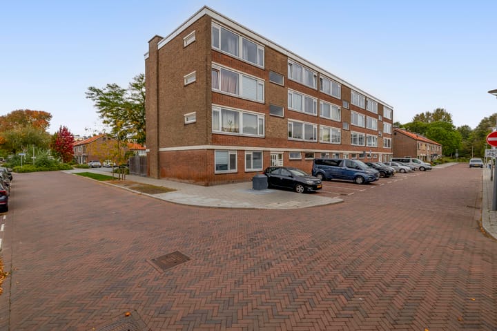 Foto 1 van Dahliastraat 5