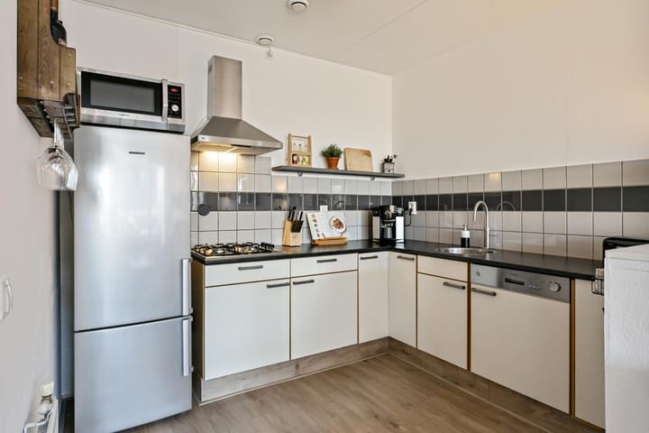 Foto 7 van Admiraal de Ruyterlaan 2-K