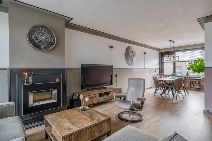 Foto 16 van Dahliastraat 5