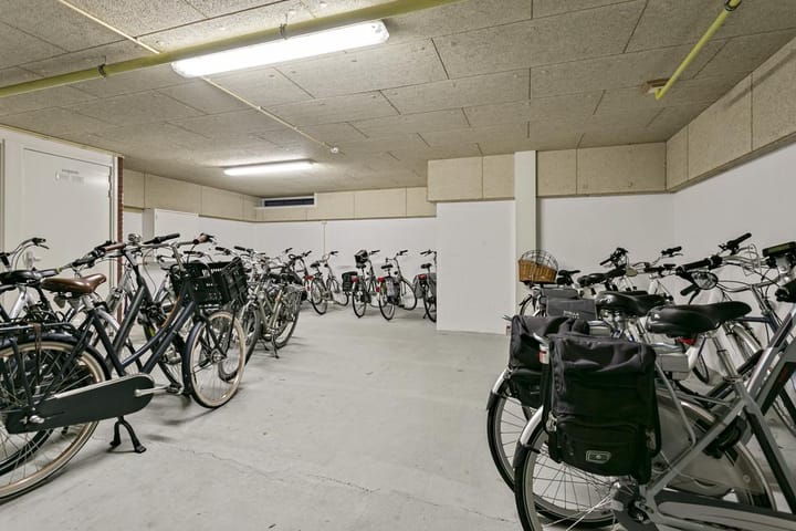 Foto 16 van Admiraal de Ruyterlaan 2-K