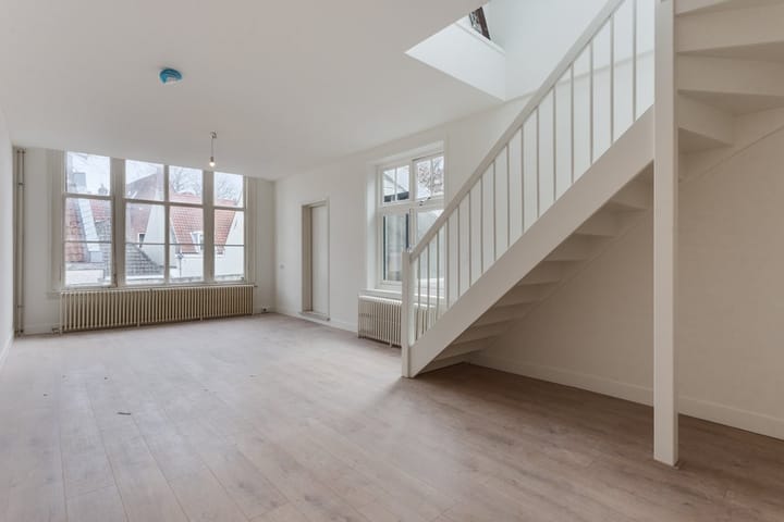 Photo 14 of Pieterskerkhof 38-B