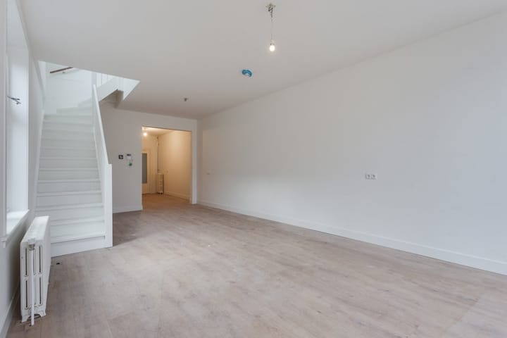 Photo 17 of Pieterskerkhof 38-B