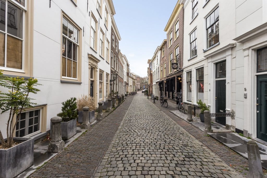 Photo 27 of Pieterskerkhof 38-B