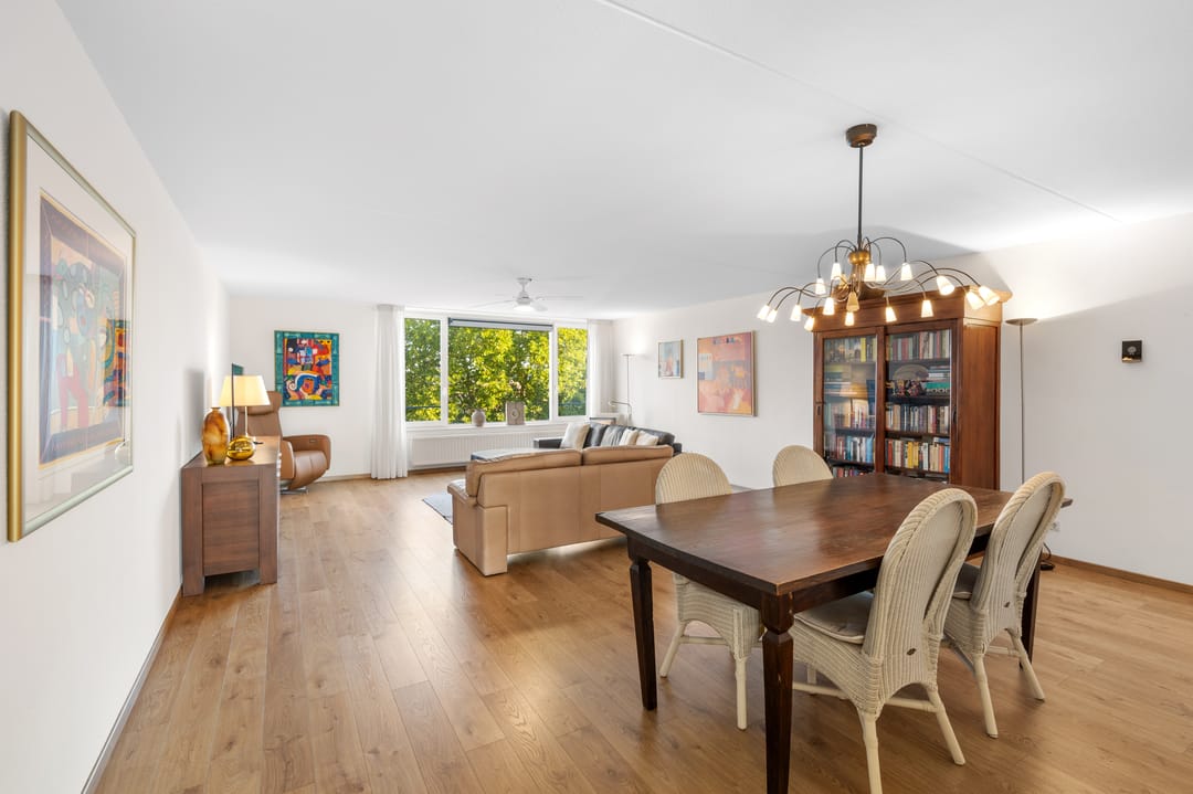 Foto 8 van Mill Hillplein 83