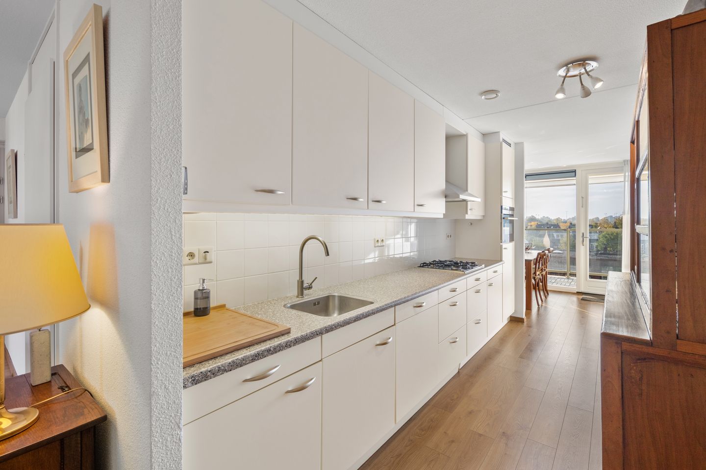 Foto 10 van Mill Hillplein 83