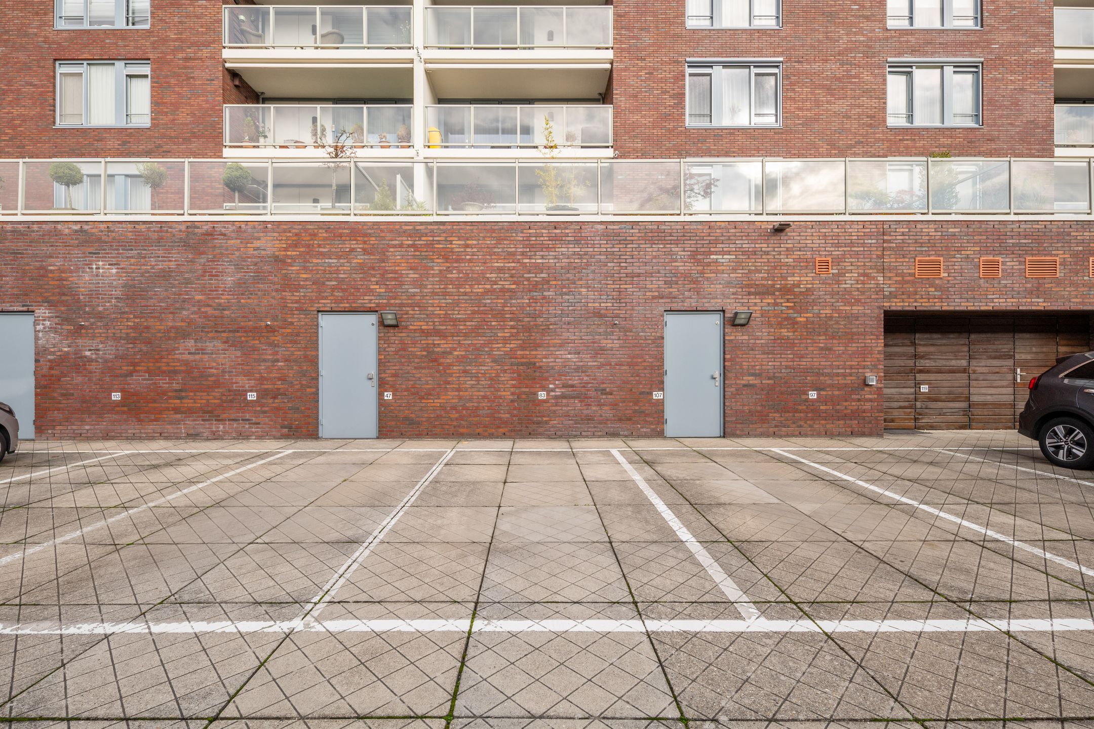 Foto 39 van Mill Hillplein 83