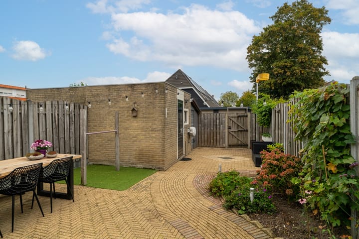 Foto 30 van de Ridderstraat 8