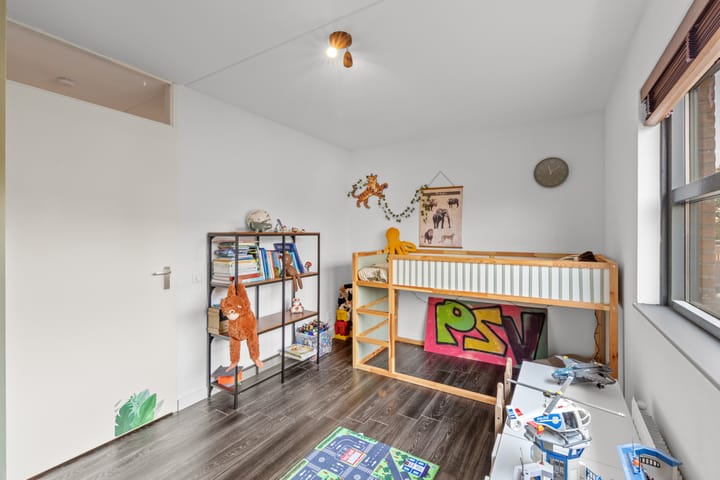 Photo 28 of Sportstraat 24