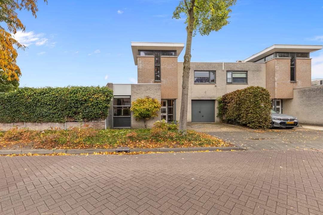 Photo 43 of Sportstraat 24