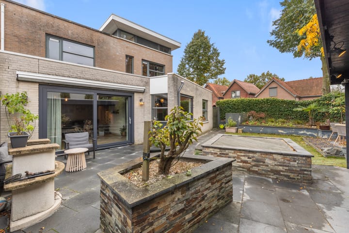 Photo 38 of Sportstraat 24