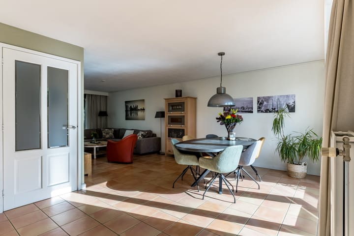 Photo 3 of Milheezestraat 48