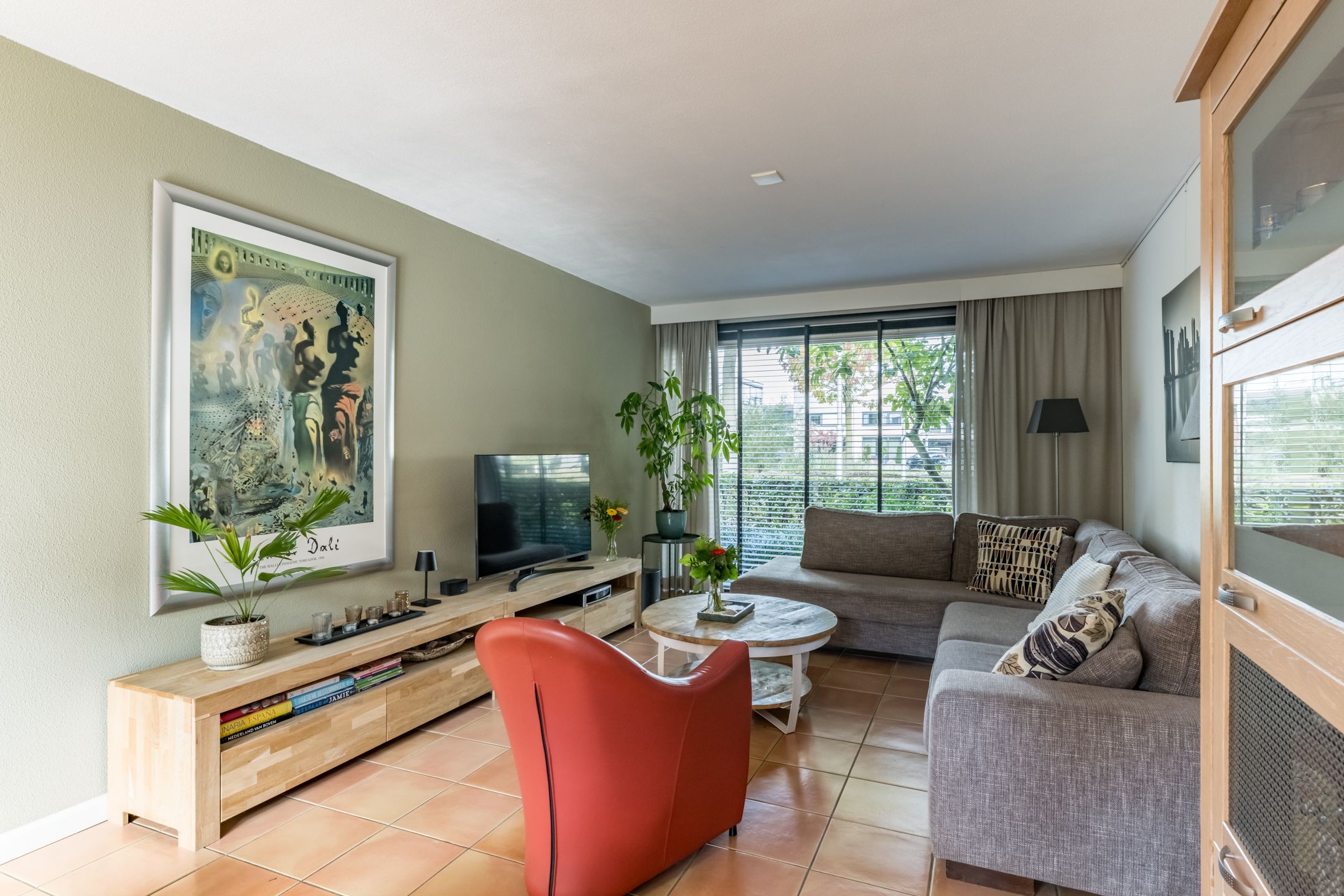 Photo 6 of Milheezestraat 48