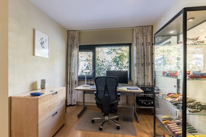 Photo 18 of Milheezestraat 48