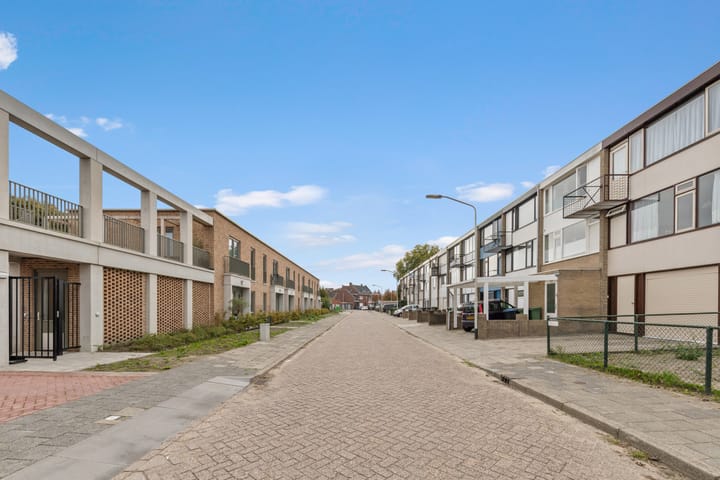 Foto 44 van Burgemeester Freijterslaan 182